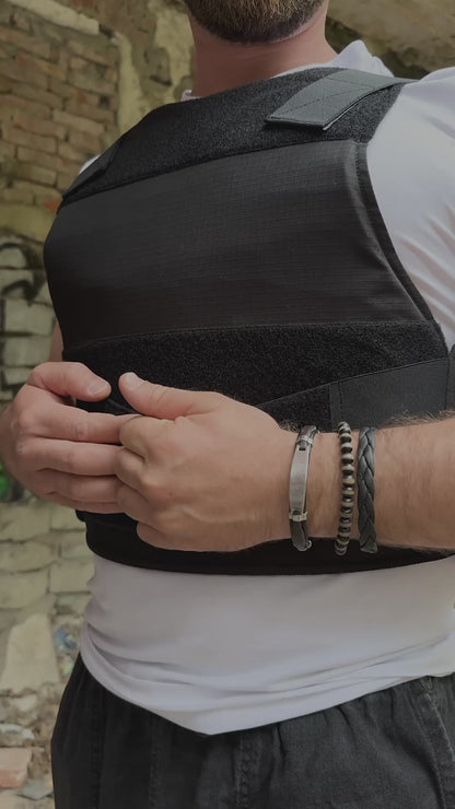 Slēpti nēsājama bruņu veste – melna